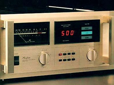 Accuphase M-100