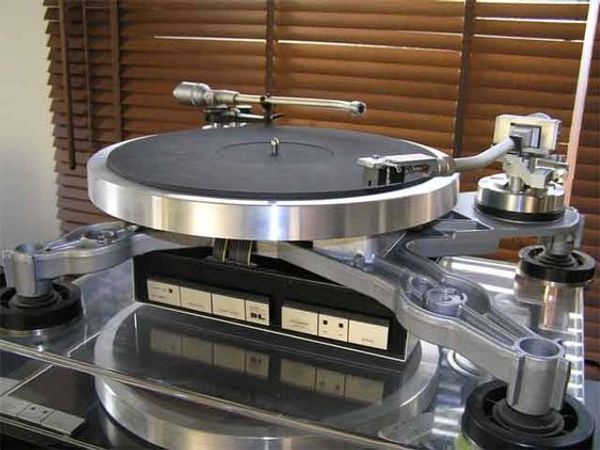Hot or Not: The Kenwood KD Turntable   HifiShark.com