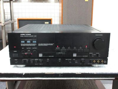 Used Luxman LV-117 Integrated amplifiers for Sale