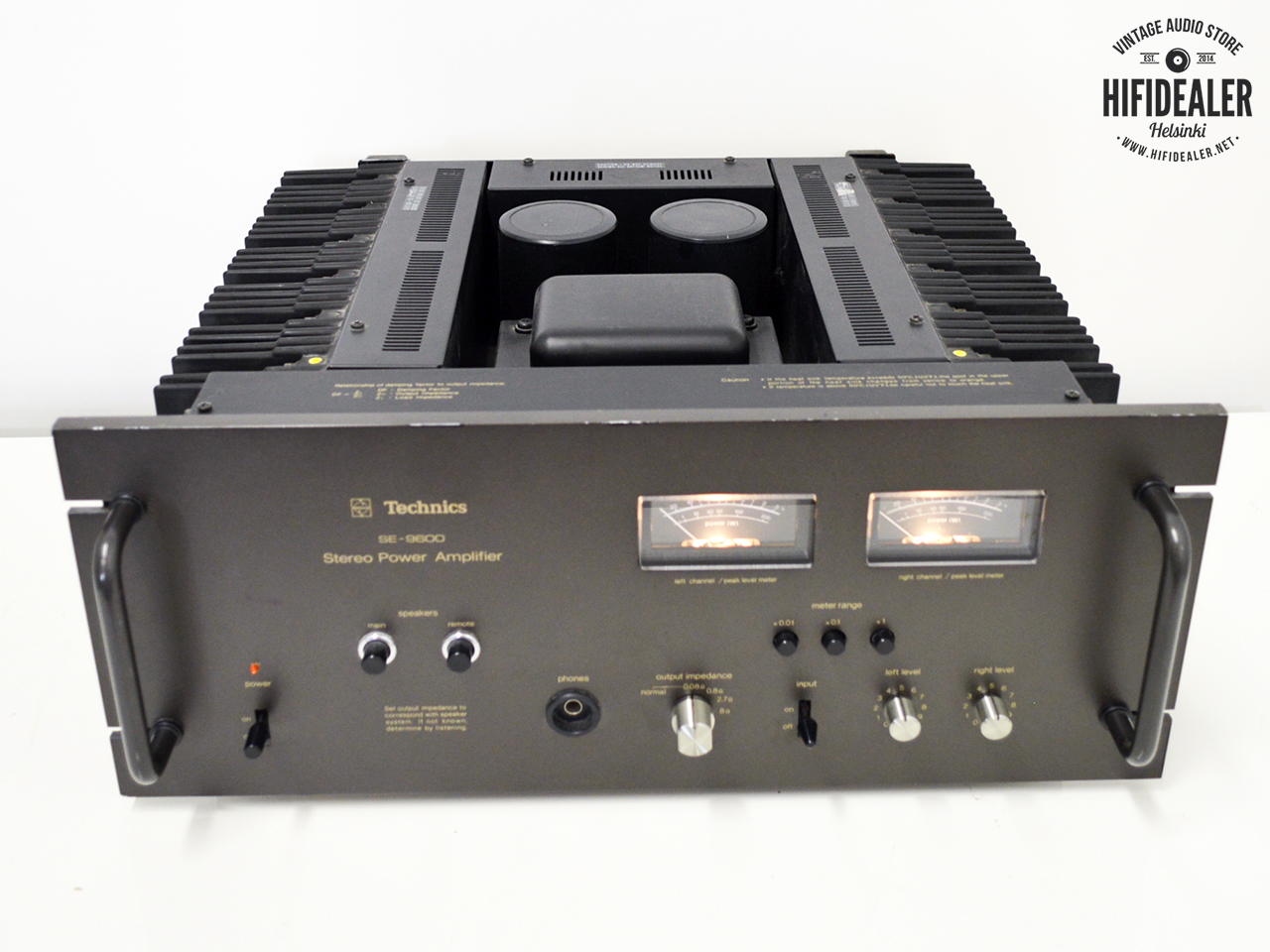 For sale Technics SE9600 power amplifier